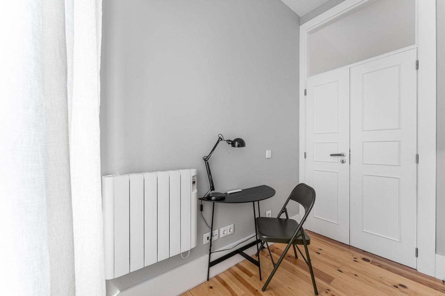 Guestready - Colorful Apt Near Agosto Station Porto Kültér fotó