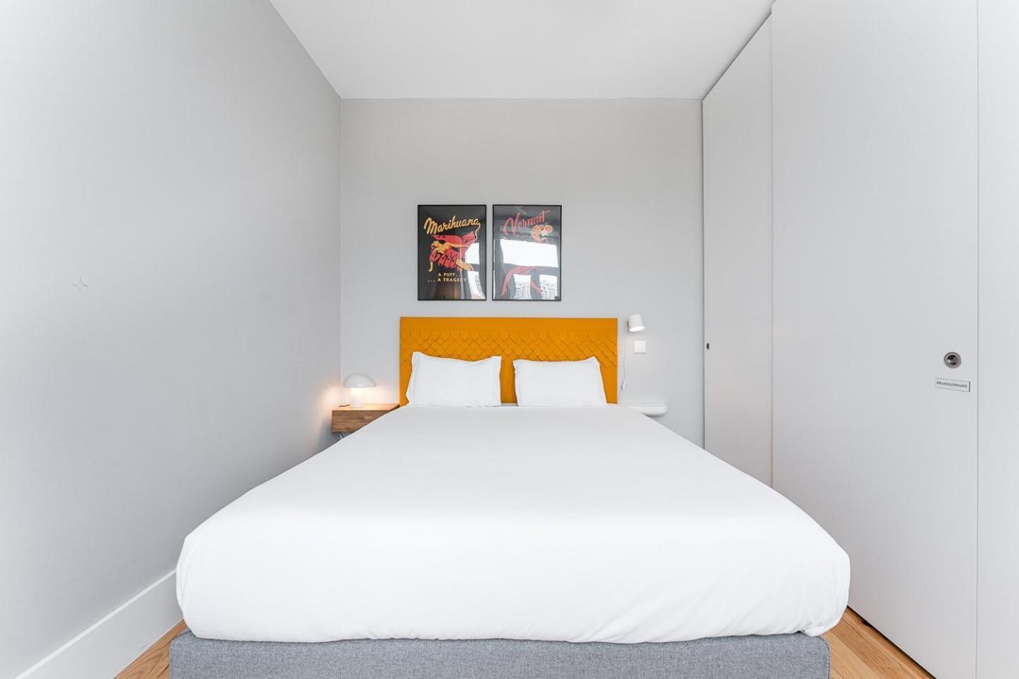 Guestready - Colorful Apt Near Agosto Station Porto Kültér fotó